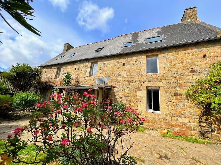 Grande Maison De Famille - Le Petit Pontebart Paimpol